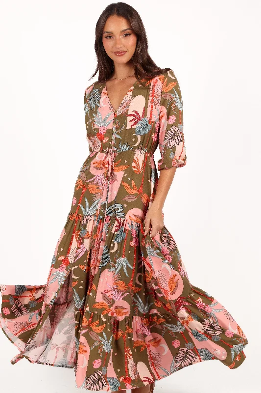 Maxi dresses with thin spaghetti straps for a delicate and feminine feelKelda Dress - Green Multi Maxi dresses with thin spaghetti straps for a delicate and feminine feelKelda Dress - Green Multi