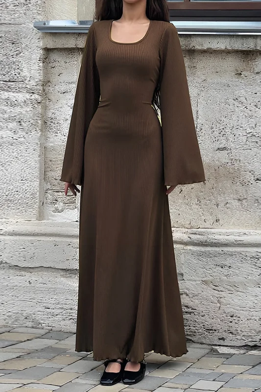Maxi dresses with mesh panels for a sexy and trendy appearanceLong Sleeve Maxi Dress