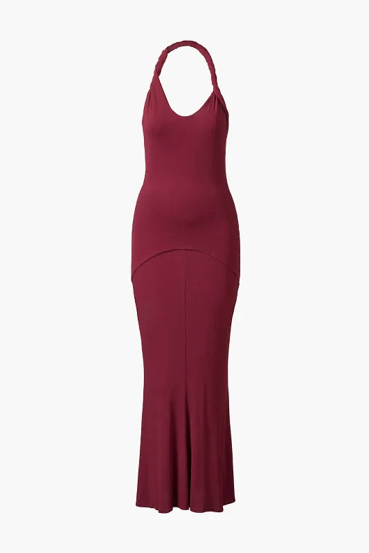 Maxi dresses with polka dot prints for a playful styleHalter Neck Sleeveless Maxi Dress Maxi dresses with polka dot prints for a playful styleHalter Neck Sleeveless Maxi Dress