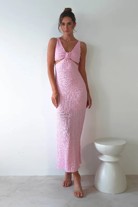 Maxi dresses with side slits for a touch of allureNakia Textured Maxi Dress | Pink