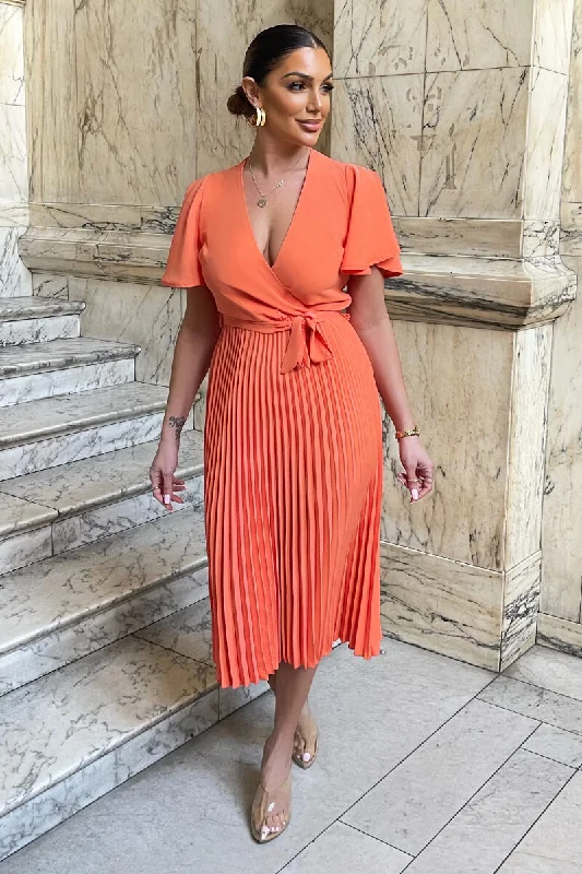 Maxi dresses with a button - down front for a classic lookPeach Pleated Midi Dress with Tie Waist Maxi dresses with a button - down front for a classic lookPeach Pleated Midi Dress with Tie Waist