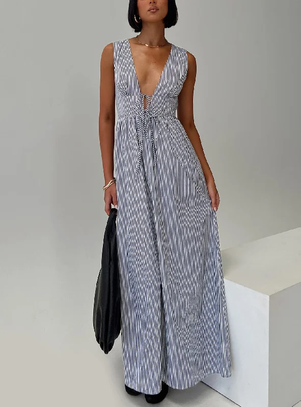 Maxi dresses with polka dot prints for a playful stylePokey Maxi Dress Black / White Stripe
