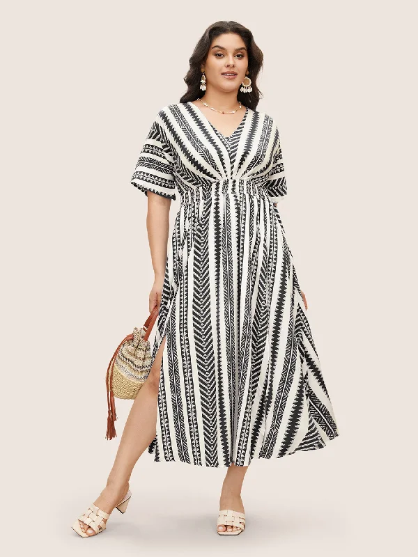 Printed maxi dresses with abstract patterns for an artistic lookSolid Geometric Dolman Sleeve Pocket Shirred Split Hem Dress Printed maxi dresses with abstract patterns for an artistic lookSolid Geometric Dolman Sleeve Pocket Shirred Split Hem Dress