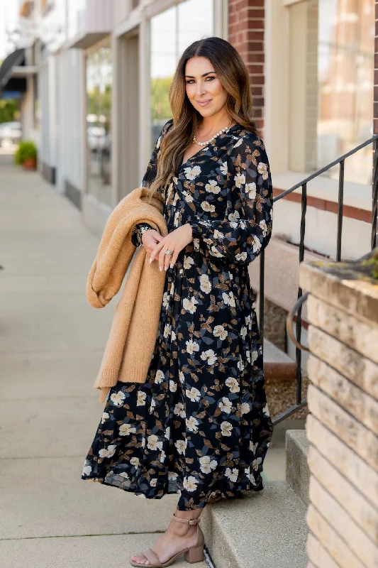 Animal print maxi dresses for a statement - making outfitStunning Floral Twist Top Maxi Dress
