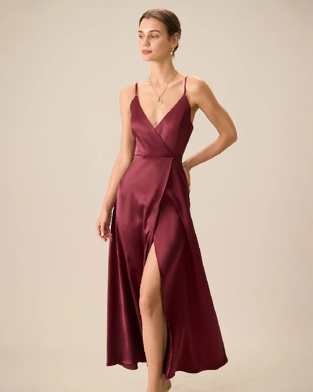 Printed maxi dresses with abstract patterns for an artistic lookRed Satin Slit Maxi Dress
