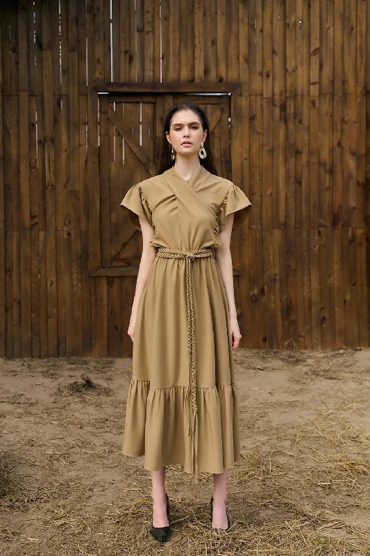 Midi dresses with bow accents for a sweet and charming lookBertha A-line Short Sleeved Crepe Midi Dress