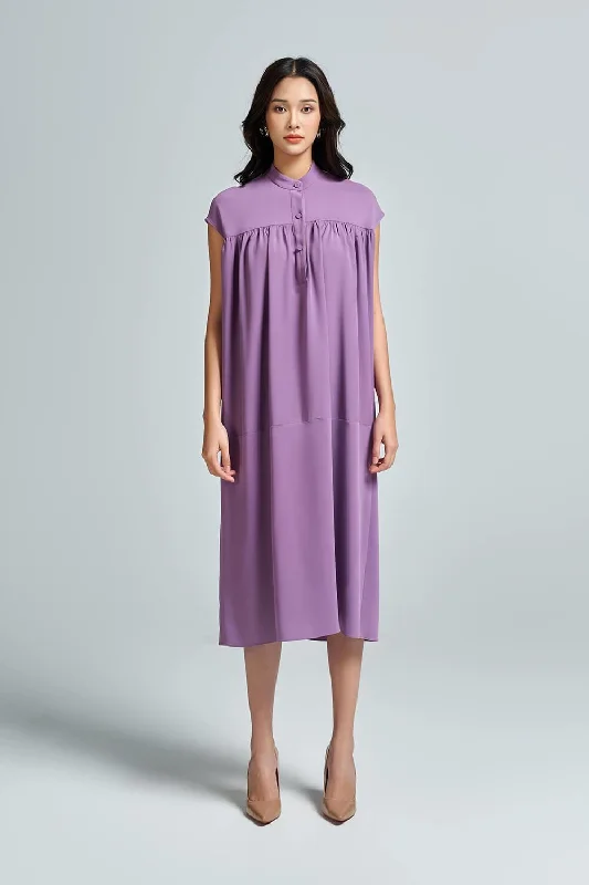 Midi dresses with gathered skirts for a full and flowing silhouetteLilacy Straight Gathered Georgette Midi Dress Midi dresses with gathered skirts for a full and flowing silhouetteLilacy Straight Gathered Georgette Midi Dress
