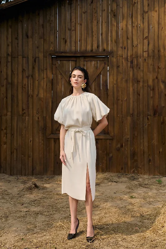 Midi dresses with asymmetric hems for a fashion - forward and dynamic appearanceLumia Straight Puffy Sleeved Twill Midi Dress