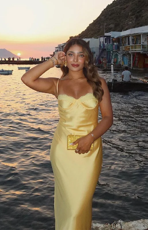 Midi dresses with wrap - around skirts for a customizable fitMariana Yellow Lace Bust Midi Dress