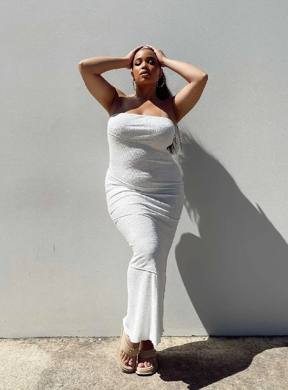Midi dresses with patchwork patterns for a one - of - a - kind styleOscar Midi Dress White Curve