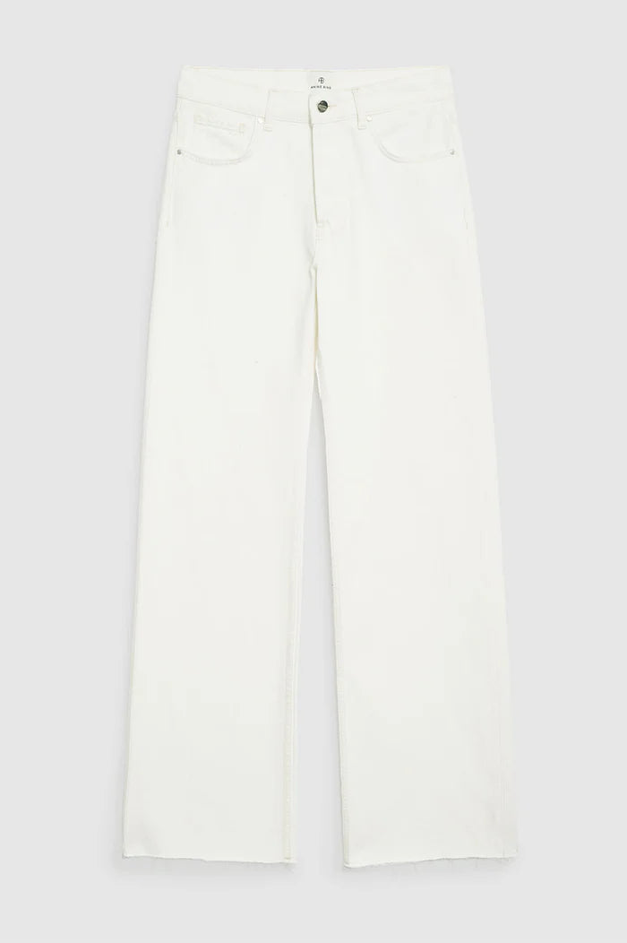 Sleeveless Denim Top for a Cool Summer LookAnine Bing Hugh Jean in Ivory