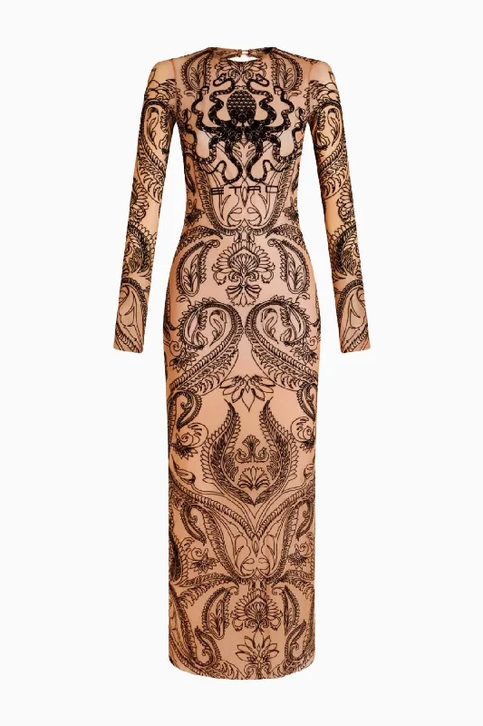 Denim Top with a Metallic Accent for a Shiny LookEtro Paisley Midi Bodycon Dress - Black Denim Top with a Metallic Accent for a Shiny LookEtro Paisley Midi Bodycon Dress - Black