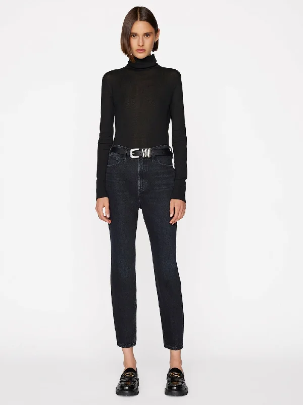 Denim Top for a Music Festival with a Rock - n - Roll VibeFrame Le High 'N' Tight Taper - Inkwell Denim Top for a Music Festival with a Rock - n - Roll VibeFrame Le High 'N' Tight Taper - Inkwell