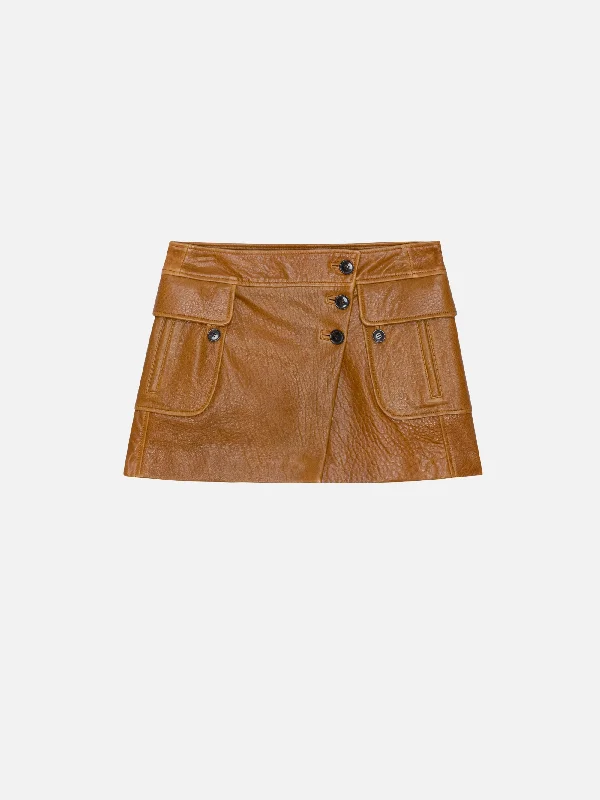 Light - wash women jeans for a fresh and summery appearanceLeather Cargo Mini Skirt -- Tobacco
