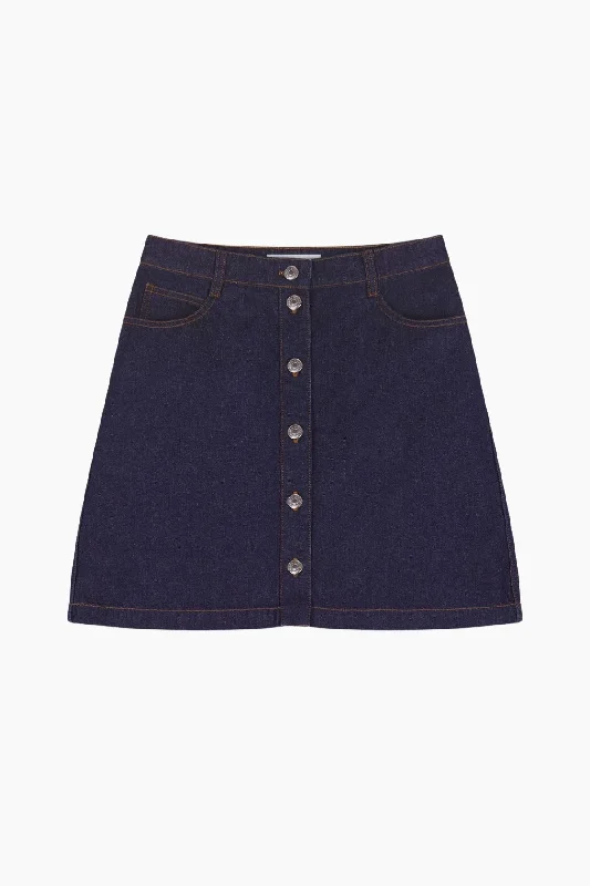 Jeggings women jeans combining the comfort of leggings and style of jeansMaison Kitsuné Buttoned Denim Mini Skirt - Indigo