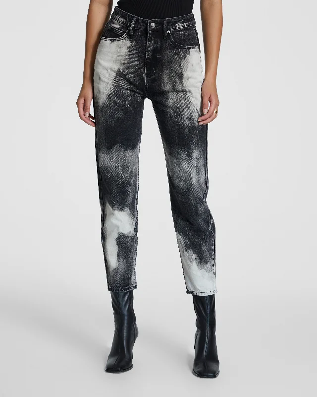 Acid - wash women jeans with a retro finishPOINTER BLACK WRECKONING