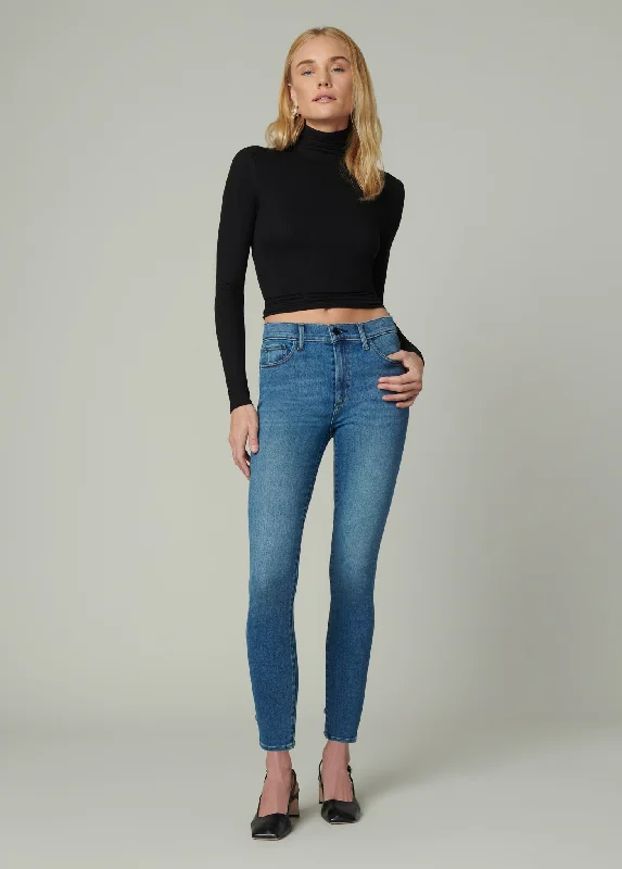 Distressed Denim Top for a Trendy and Edgy LookTHE CHARLIE