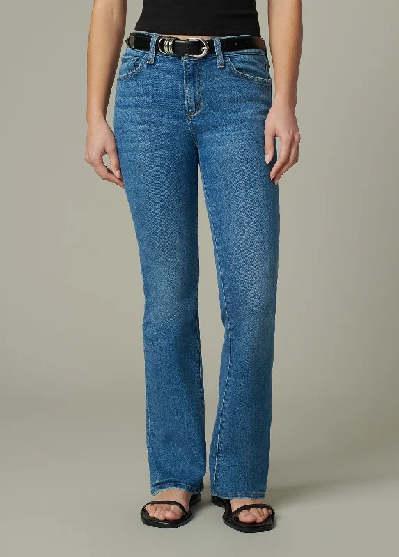 Denim Top with a Collared Neckline for a Preppy StyleTHE PROVOCATEUR