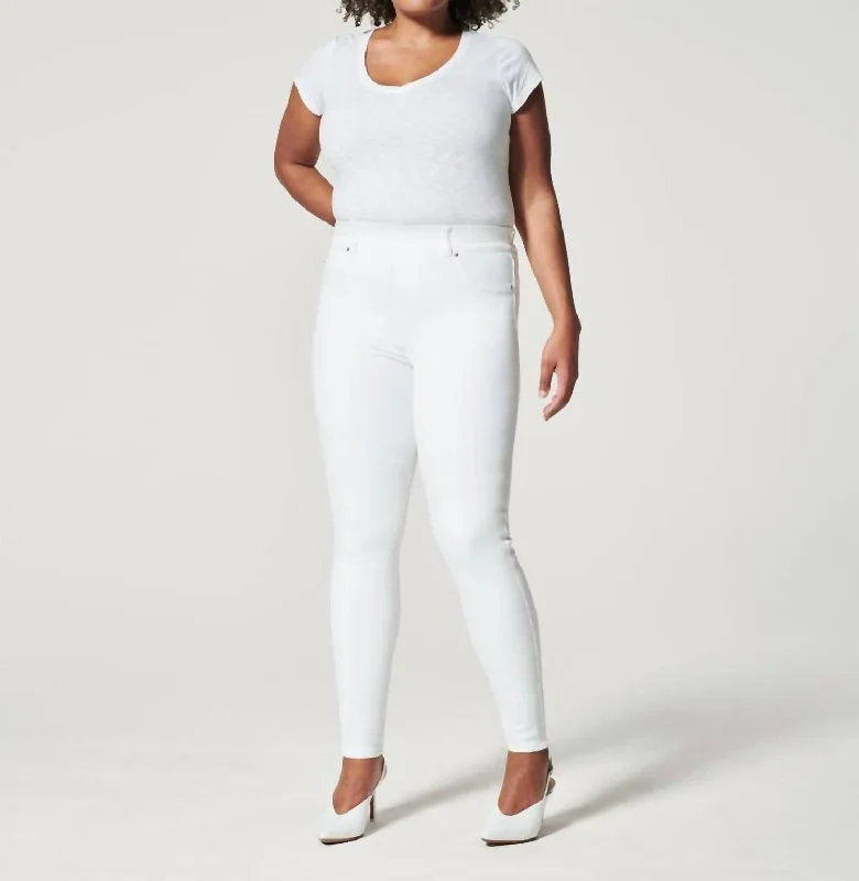 Women's pants for running Wide - leg women jeans for a modern and relaxed vibe Ankle Skinny Jeans In White