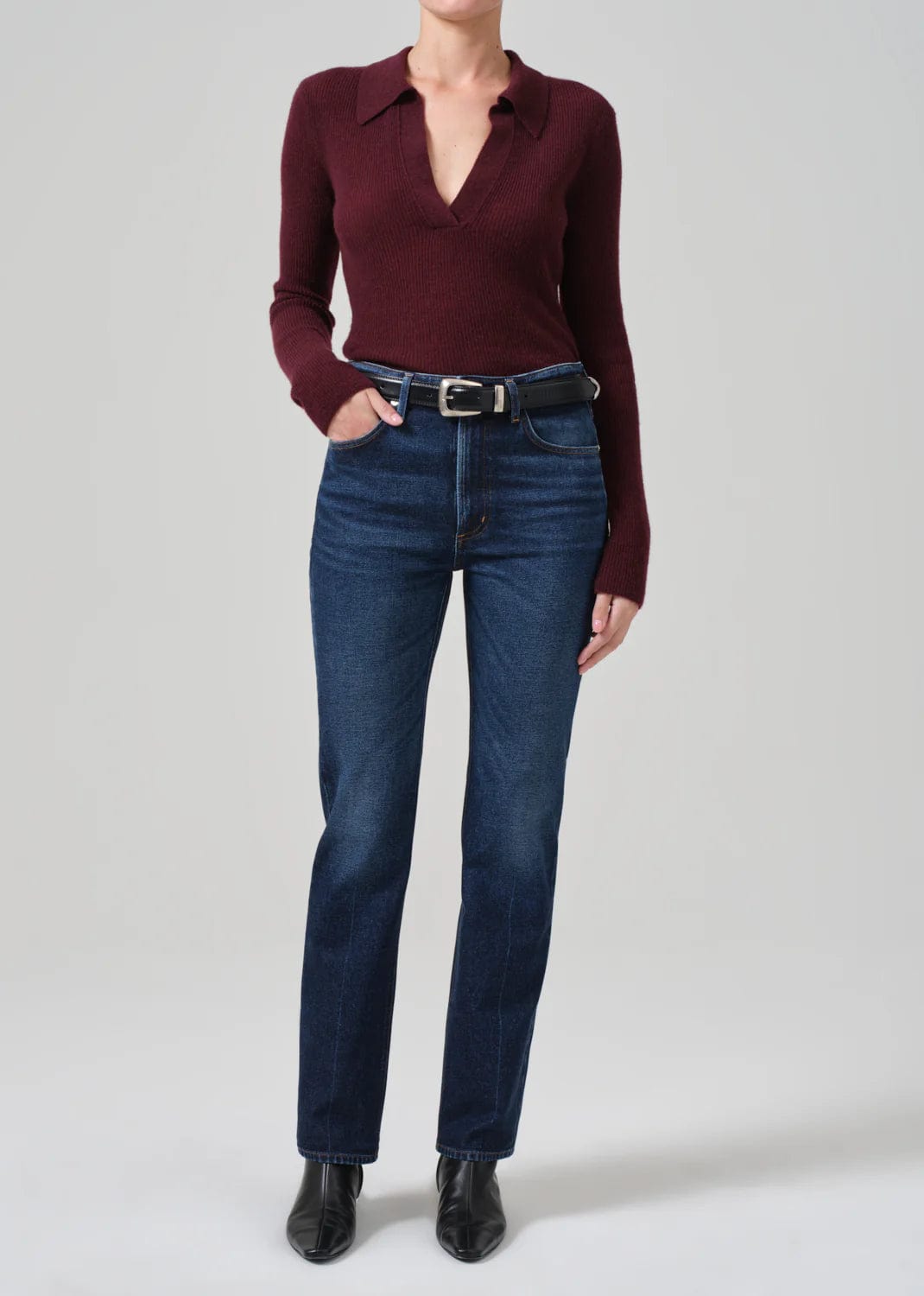 Women's on - sale casual pants Light - wash women jeans for a fresh and summery appearance Zurie High Rise Straight
