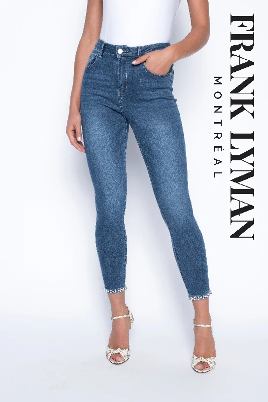 Women's pants for running Wide - leg women jeans for a modern and relaxed vibe Frank Lyman - 190117U Trim Jean