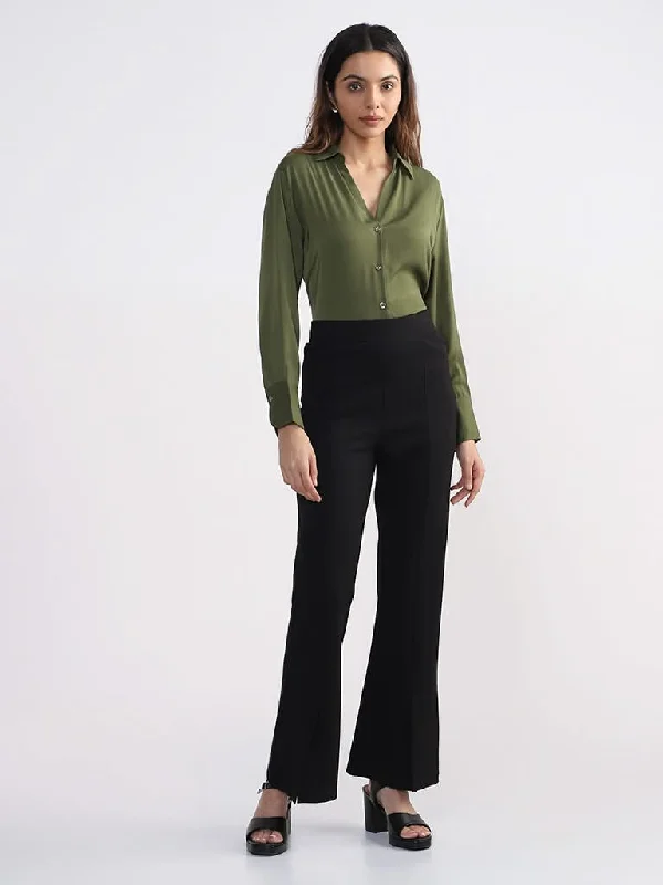 Women's leather moto pants Wide - leg women jeans for a modern and relaxed vibe Wardrobe Olive Blouse Women's leather moto pants Wide - leg women jeans for a modern and relaxed vibe Wardrobe Olive Blouse