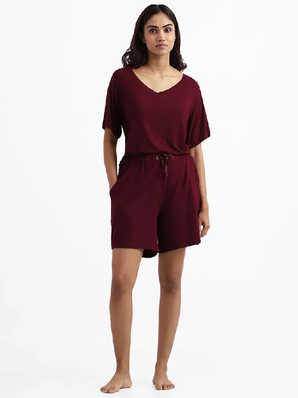 Women's velvet party pants Embellished women jeans with studs or rhinestones for a glamorous touch Wunderlove Sleepwear Supersoft Burgundy Claret Lounge Shorts