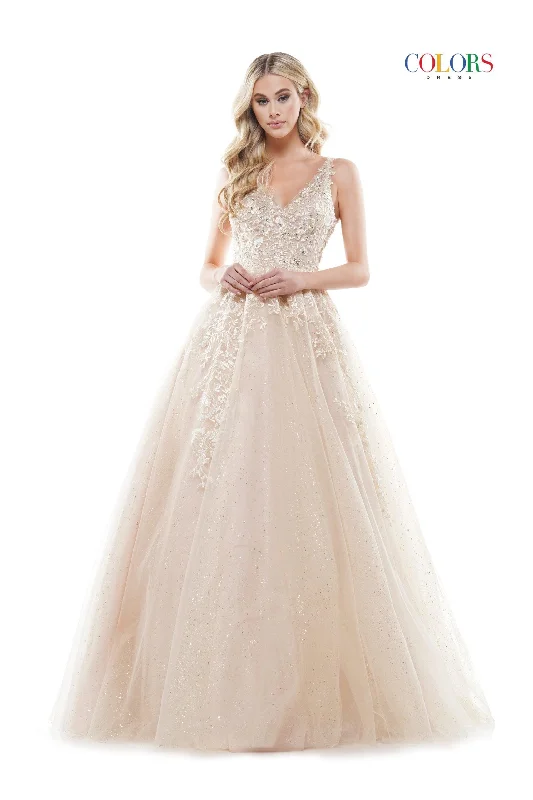Long - sleeved bodycon dress for a formal winter event​Colors 2615 Colors Prom Long Formal Sleeveless Dress