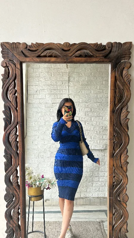 Bodycon dress with a floral print for a feminine touch​Cutie dress 36-38 bust/l:38