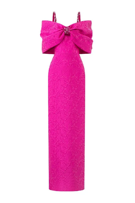 Backless party dresses for a sexy and alluring appearanceFortuity Pegged Cold Shoulder Sleeved Jacquard Floor Length Dress Backless party dresses for a sexy and alluring appearanceFortuity Pegged Cold Shoulder Sleeved Jacquard Floor Length Dress