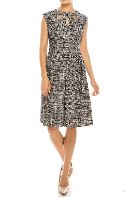 Long - cocktail dresses with a slit and a fitted bodiceGabby Skye - 18416M Polka Dot Jewel Cocktail Dress