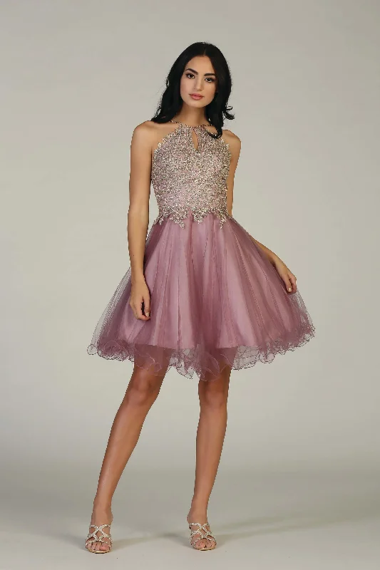Backless bodycon dress for a bold statement​Halter Short Homecoming Prom Dress Sale