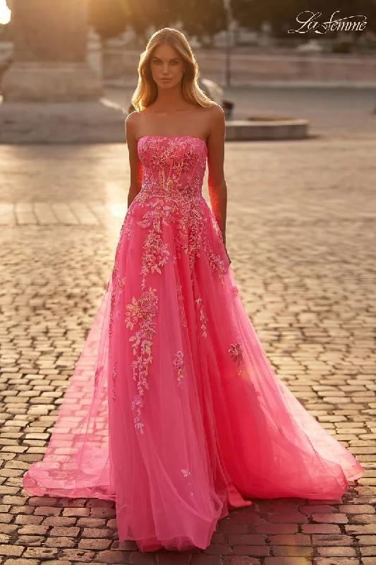 Prom party dresses with a glamorous and elegant aesthetic​La Femme Dress 32137