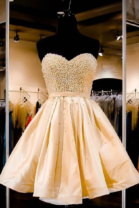 Party dresses with a detachable train for added versatilitySweetheart Short Lace Up Homecoming Party Dress with Pearls PD283 Party dresses with a detachable train for added versatilitySweetheart Short Lace Up Homecoming Party Dress with Pearls PD283