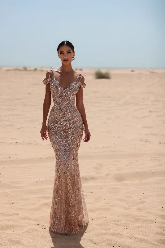 Strapless formal dresses with tulle skirts for a classic prom lookChic and Holland HF110066
