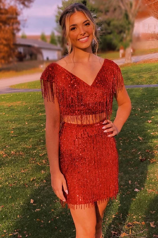 Retro - style party dresses inspired by the 1920s - 1980s​Glitter Two Piece Set Red Party Dress with Long Tassels