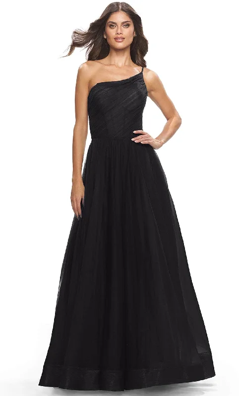 Formal dresses with embroidered panels and tulle overlays for a fairytale promLa Femme 31069 - Asymmetrical Prom Dress with Slit