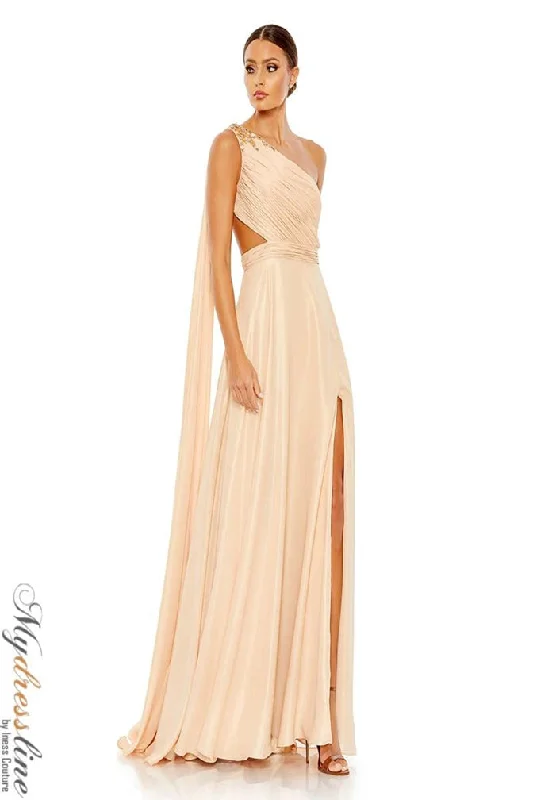 Prom dresses with tiered lace skirts and off - the - shoulder necklines for a feminine and elegant formal affairMac Duggal 68053