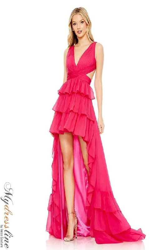 Formal dresses with button - front designs and tulle skirts for a charming prom styleMac Duggal 68065