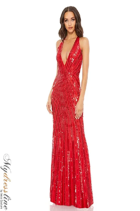 Formal dresses with button - front designs and tulle skirts for a charming prom styleMac Duggal 93560