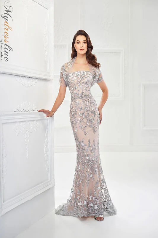 Formal dresses with halter necks and lace - up backs for a stylish promMon Cheri Montage 118961