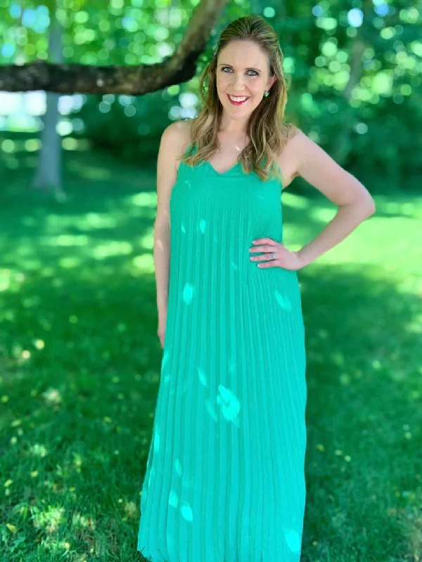 Prom dresses with one - shoulder ruffled straps and geometric patterns for a contemporary and eye - catching formal eventVOICES MAXI DRESS Prom dresses with one - shoulder ruffled straps and geometric patterns for a contemporary and eye - catching formal eventVOICES MAXI DRESS