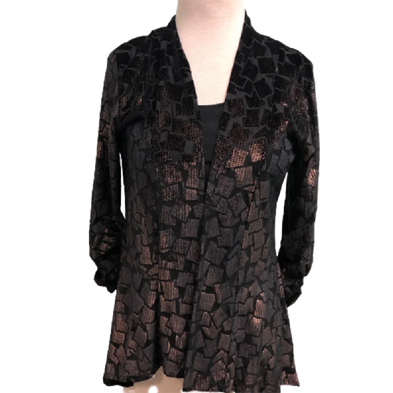 Tunic - style cover ups for a loose and comfortable beach outfitAndria Lieu Twin Set Black Copper