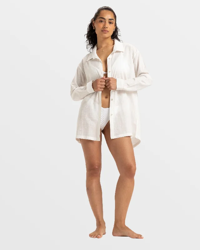 Plus - size floral print cover ups for a stylish beach lookNew Solid Blue Riptide Beach Cover-Up - Cloud Dancer