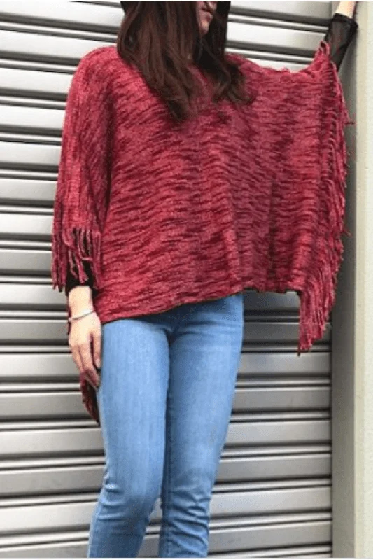 One - size - fits - all cover ups for convenient and hassle - free shoppingShort Natural Ponch with Fringe Detail One - size - fits - all cover ups for convenient and hassle - free shoppingShort Natural Ponch with Fringe Detail